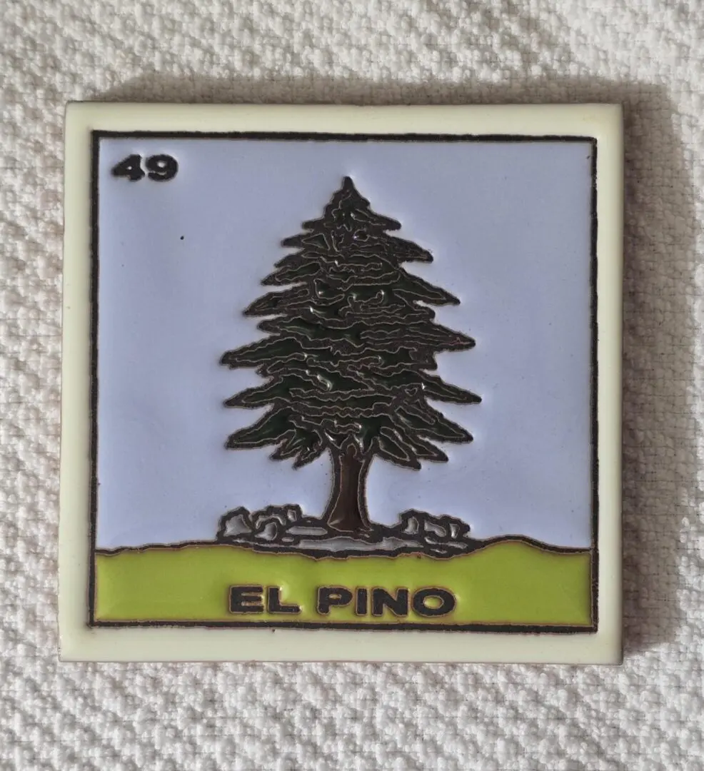 LoterĂa card showing a pine tree.